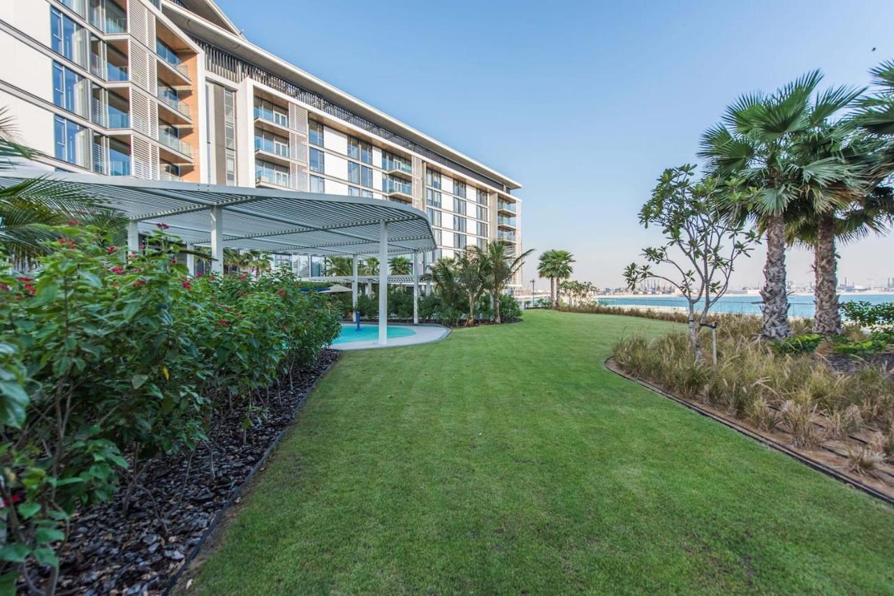 Luxe 3 Bedroom Oceanfront Apartment In The Heart Of Bluewaters Island Дубай Экстерьер фото